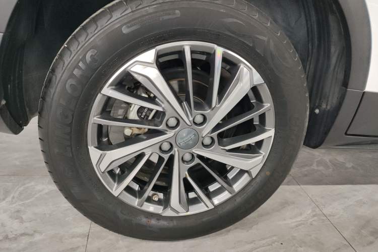 Used Geely Auto Coolray 2021 1.4T DCT Platinum Edition Right Rear Wheel Hub