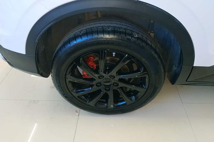 Used Geely Auto Coolray 2021 1.4T DCT Diamond Edition Right Rear Wheel Hub