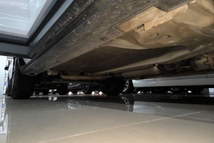 Used Geely Auto Coolray 2021 1.4T DCT Platinum Edition Right Side Sill
