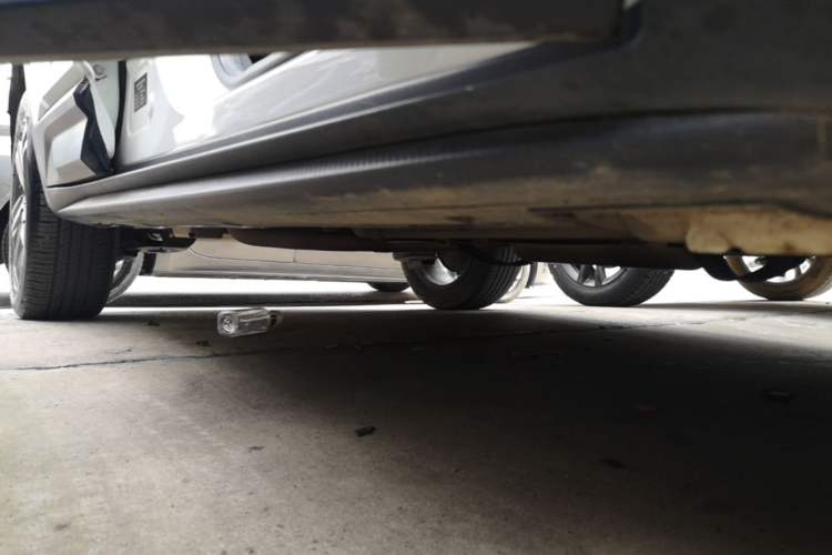 Used Geely Auto Coolray 2021 1.4T DCT Diamond Edition Right Side Sill