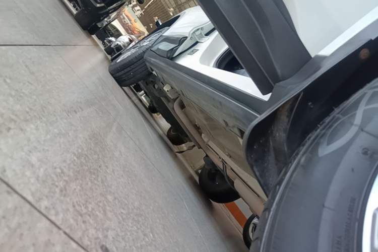 Used Geely Auto Coolray 2021 1.4T DCT Platinum Edition Right Side Sill