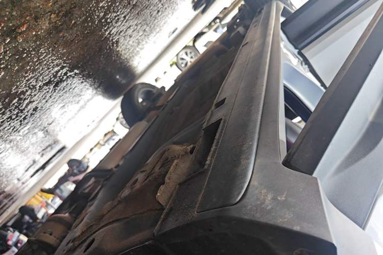 Used Geely Auto Coolray 2021 1.4T DCT Diamond Edition Right Side Sill