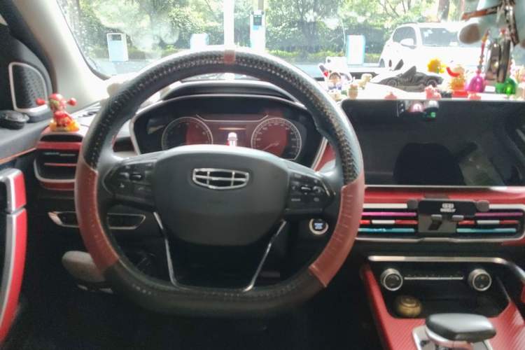 Used Geely Auto Coolray 2021 1.4T DCT Diamond Edition Steering Wheel