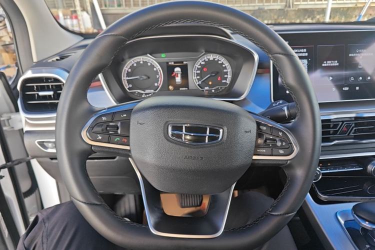 Used Geely Auto Coolray 2021 1.4T DCT Diamond Edition Steering Wheel