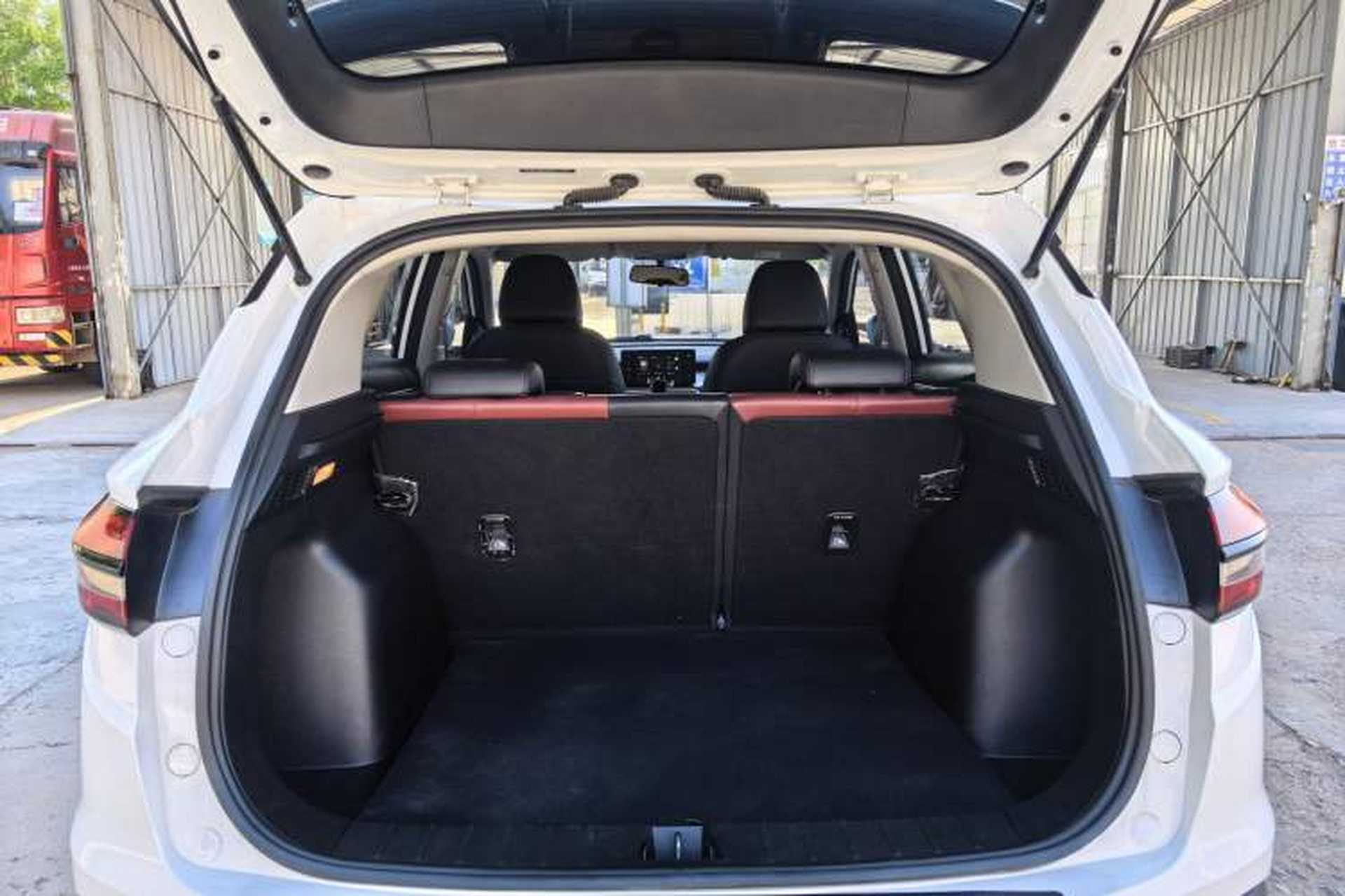 Used Geely Auto Coolray 2021 1.4T Manual Gold Edition Trunk