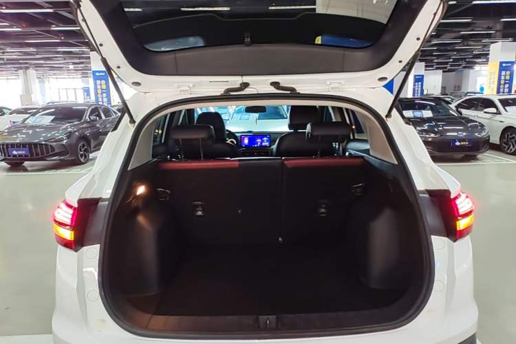 Used Geely Auto Coolray 2021 1.4T DCT Platinum Edition Trunk