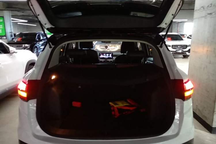 Used Geely Auto Coolray 2021 1.4T DCT Diamond Edition Trunk