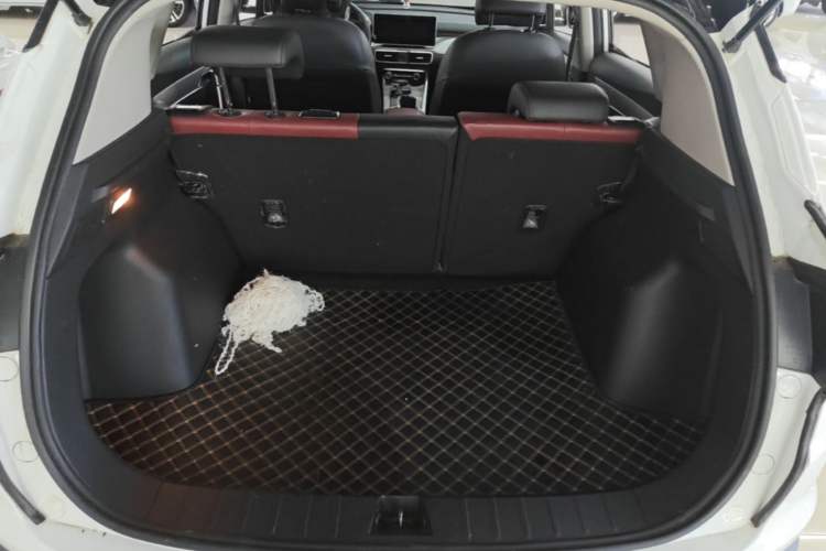 Used Geely Auto Coolray 2021 1.4T DCT Diamond Edition Trunk