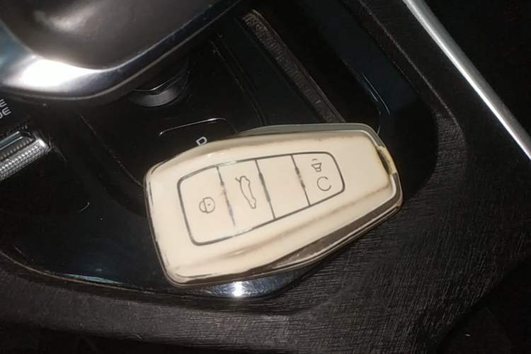 Used Geely Auto Coolray 2021 1.4T DCT Platinum Edition Vehicle Key