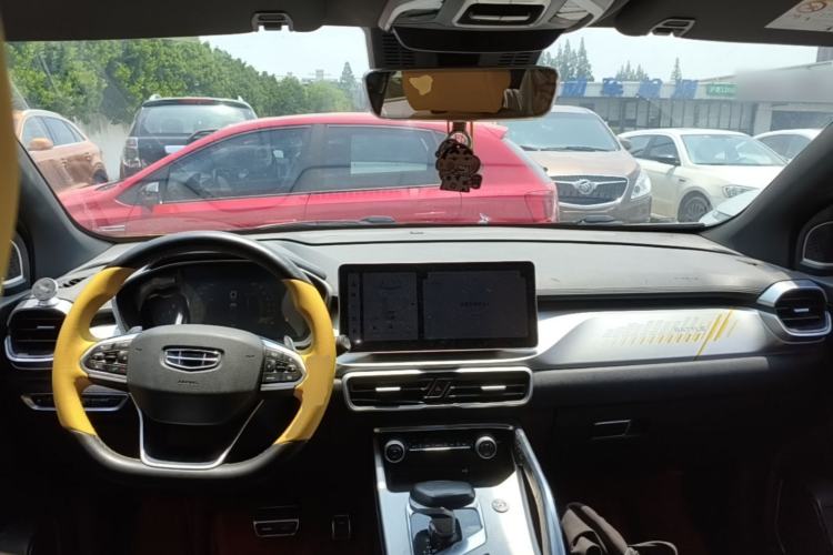 Used Geely Auto Coolray 2021 1.5TD DCT Battle Center Console