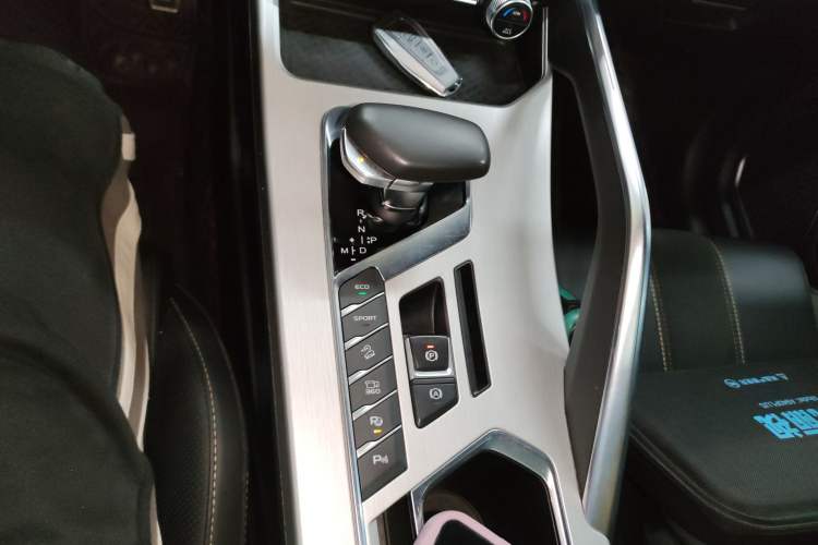 Used Geely Auto Coolray 2021 1.5TD DCT Battle Gear Lever
