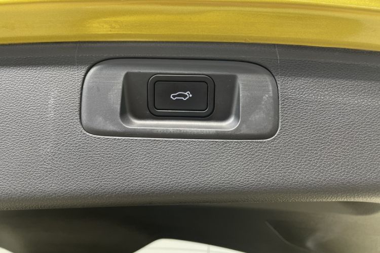 Used Geely Auto Coolray 2021 1.5TD DCT Battle Interior 10