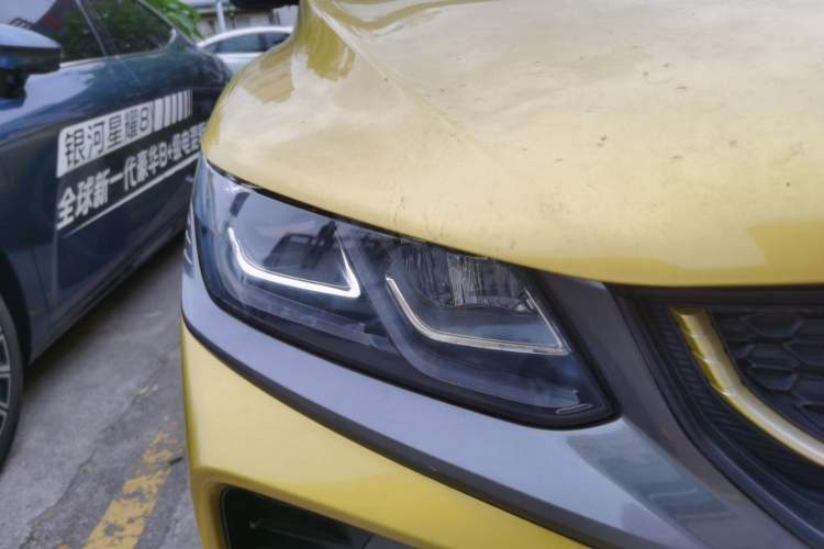 Used Geely Auto Coolray 2021 1.5TD DCT Battle Right Front Headlight