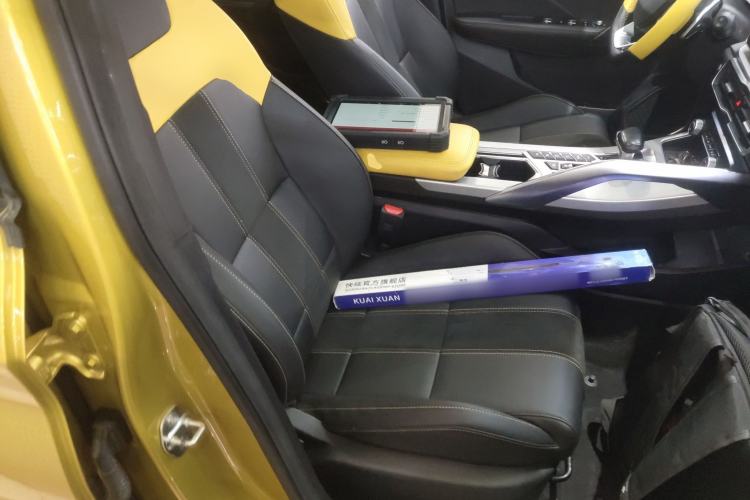 Used Geely Auto Coolray 2021 1.5TD DCT Starry Edition Right Front Seat