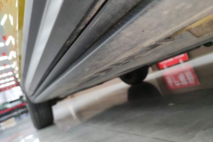 Used Geely Auto Coolray 2021 1.5TD DCT Battle Right Side Sill