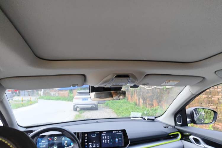 Used Geely Auto Coolray 2022 Bin Yue COOL 1.5TD DCT Ignite Edition Headliner