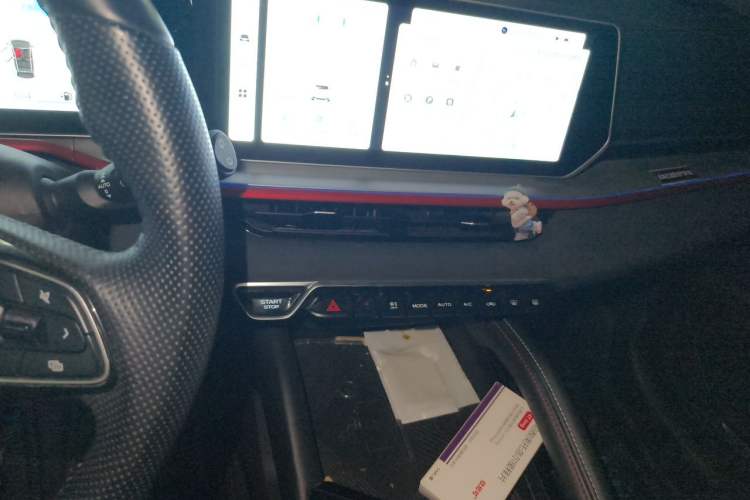 Used Geely Auto Coolray 2022 Bin Yue COOL 1.5TD DCT Battle Edition Audio And AC Panel