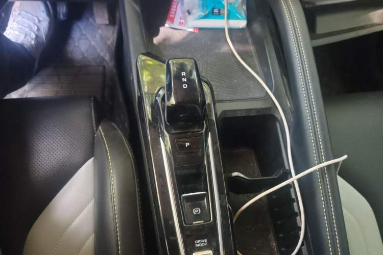 Used Geely Auto Coolray 2022 Bin Yue COOL 1.5TD DCT Hot Engine Edition Gear Lever