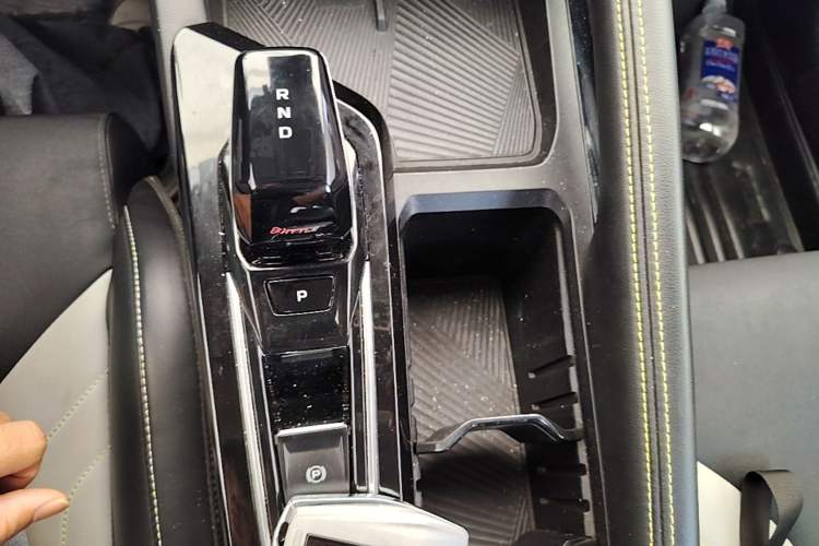 Used Geely Auto Coolray 2022 Bin Yue COOL 1.5TD DCT Battle Edition Gear Lever