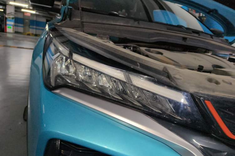 Used Geely Auto Coolray 2022 Bin Yue COOL 1.5TD DCT Ignite Edition Right Front Headlight