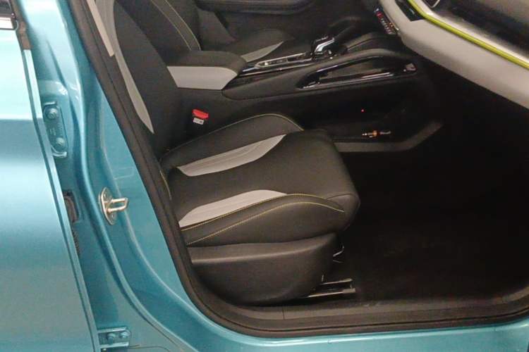 Used Geely Auto Coolray 2022 Bin Yue COOL 1.5TD DCT Hot Engine Edition Right Front Seat