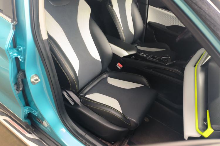 Used Geely Auto Coolray 2022 Bin Yue COOL 1.5TD DCT Battle Edition Right Front Seat