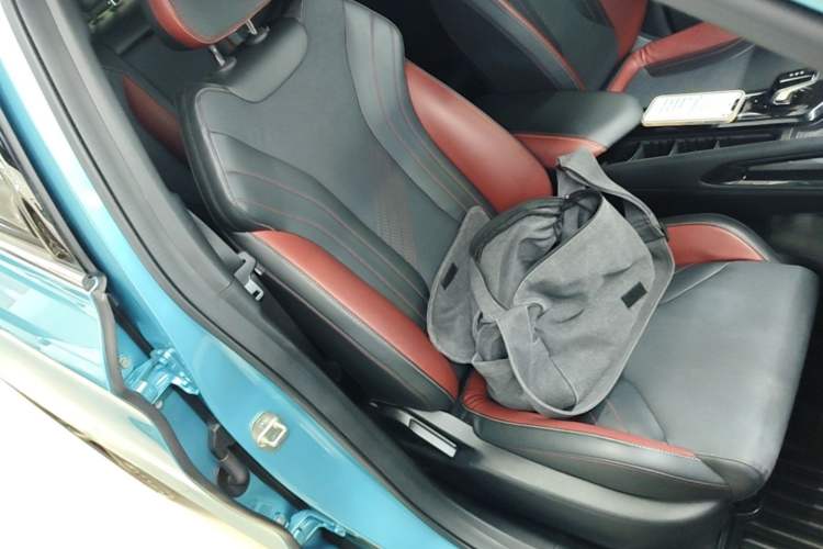 Used Geely Auto Coolray 2022 Bin Yue COOL 1.5TD DCT Battle Edition Right Front Seat