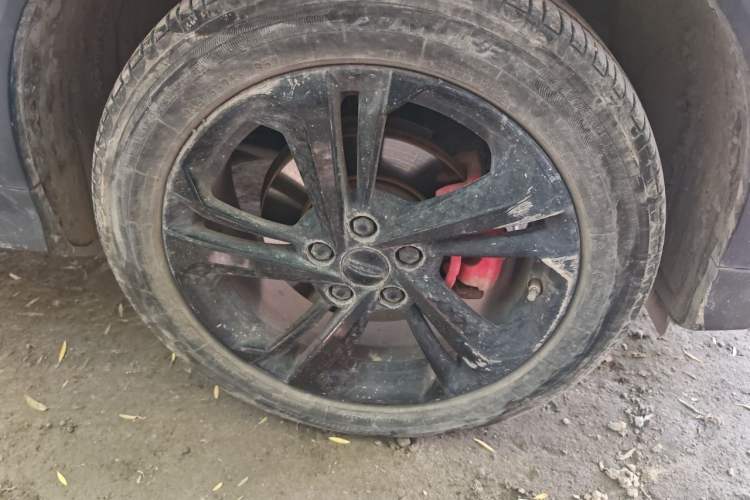 Used Geely Auto Coolray 2022 Bin Yue COOL 1.5TD DCT Hot Engine Edition Right Front Wheel Hub
