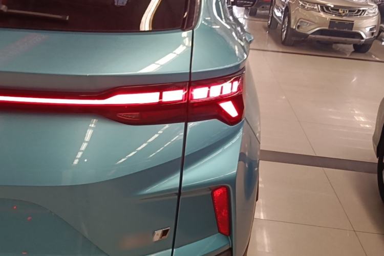Used Geely Auto Coolray 2022 Bin Yue COOL 1.5TD DCT Hot Engine Edition Right Rear Taillight