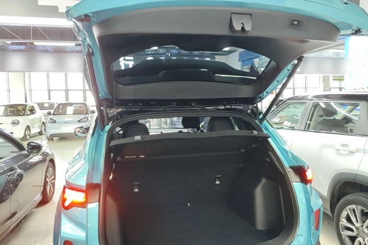 Used Geely Auto Coolray 2022 Bin Yue COOL 1.5TD DCT Battle Edition Trunk
