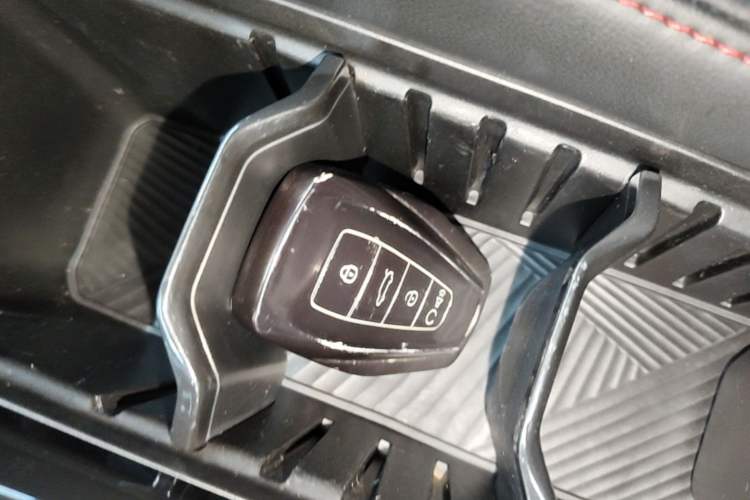 Used Geely Auto Coolray 2022 Bin Yue COOL 1.5TD DCT Battle Edition Vehicle Key