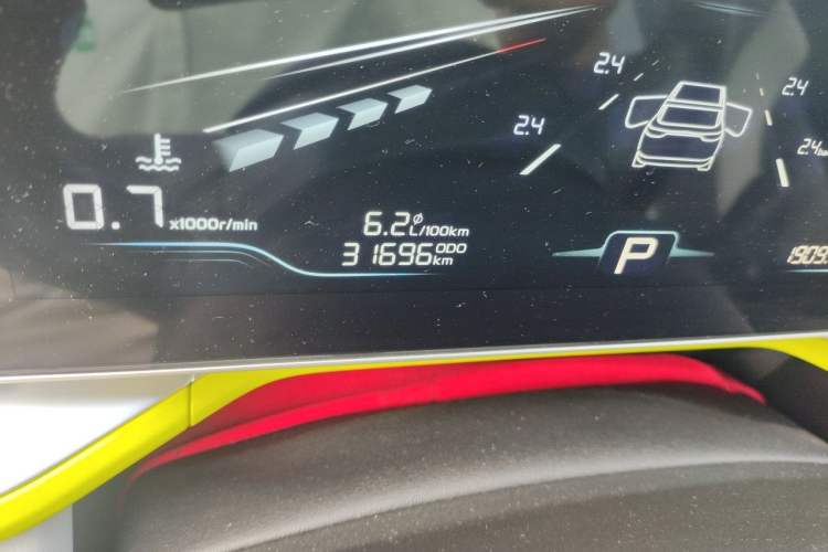 Used Geely Auto Coolray 2022 Bin Yue COOL 1.5TD DCT Hot Engine Edition Odometer Close Up