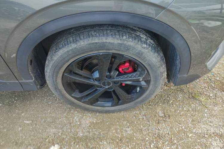 Used Geely Auto Coolray 2022 Bin Yue COOL 1.5TD DCT Hot Engine Edition Right Front Wheel Hub