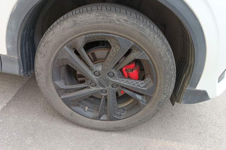 Used Geely Auto Coolray 2022 Bin Yue COOL 1.5TD DCT Hot Engine Edition Right Front Wheel Hub