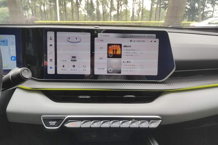 Used Geely Auto Coolray 2022 Bin Yue COOL 1.5TD DCT Ignite Edition Audio And AC Panel