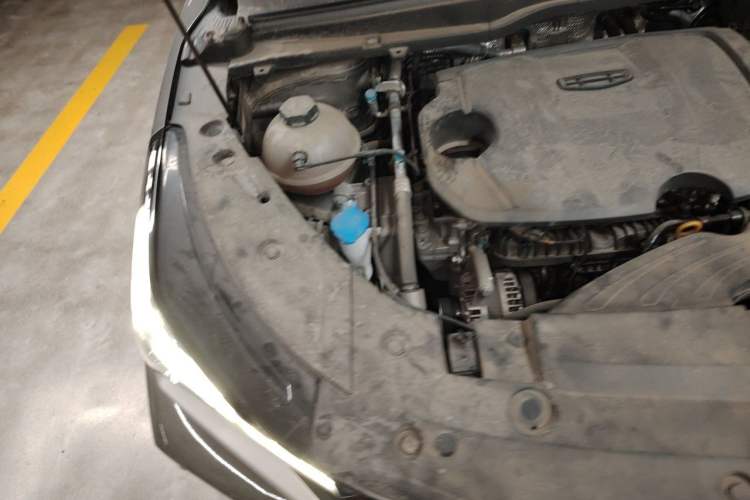 Used Geely Auto Coolray 2022 Bin Yue COOL 1.5TD DCT Hot Engine Edition Engine Bay Right
