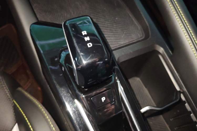 Used Geely Auto Coolray 2022 Bin Yue COOL 1.5TD DCT Hot Engine Edition Gear Lever