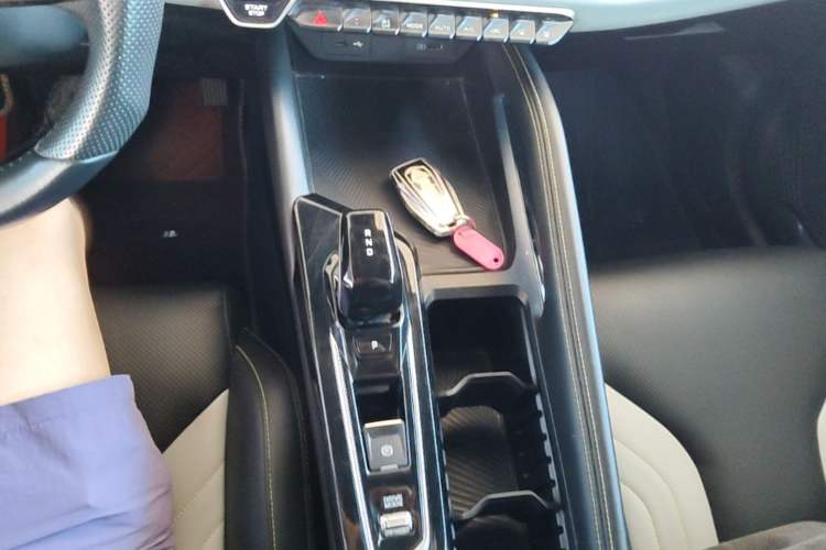Used Geely Auto Coolray 2022 Bin Yue COOL 1.5TD DCT Ignite Edition Gear Lever