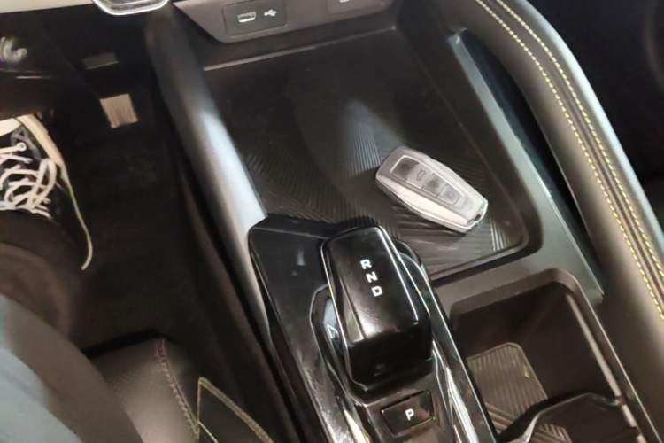 Used Geely Auto Coolray 2022 Bin Yue COOL 1.5TD DCT Ignite Edition Gear Lever