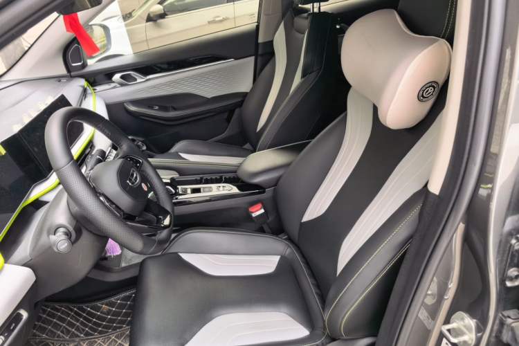 Used Geely Auto Coolray 2022 Bin Yue COOL 1.5TD DCT Ignite Edition Left Front Seat