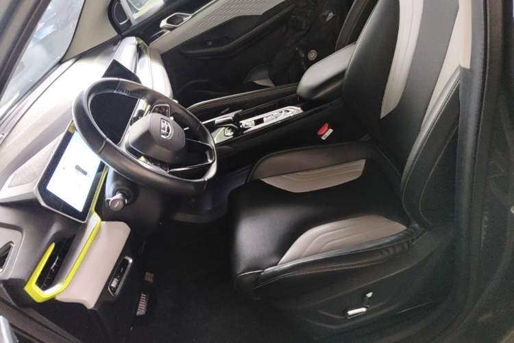 Used Geely Auto Coolray 2022 Bin Yue COOL 1.5TD DCT Ignite Edition Left Front Seat