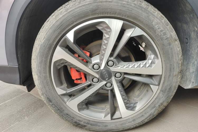 Used Geely Auto Coolray 2022 Bin Yue COOL 1.5TD DCT Ignite Edition Left Front Wheel Hub
