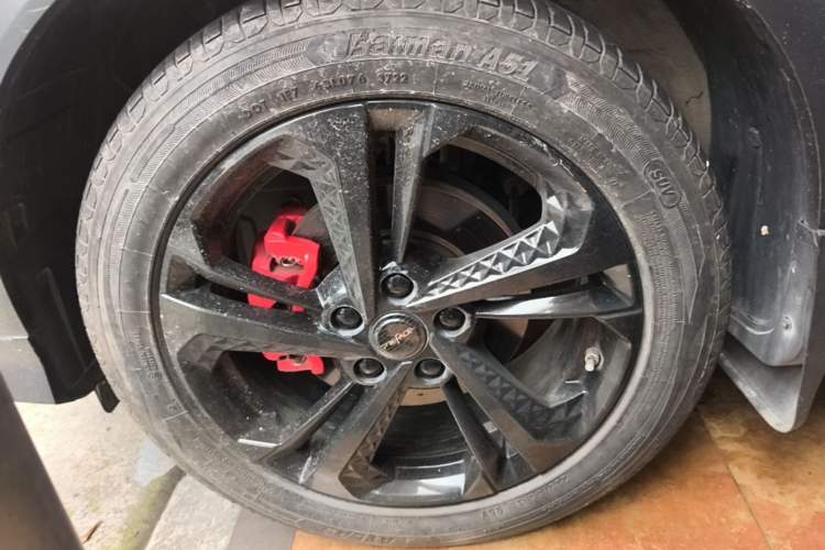 Used Geely Auto Coolray 2022 Bin Yue COOL 1.5TD DCT Battle Edition Left Front Wheel Hub