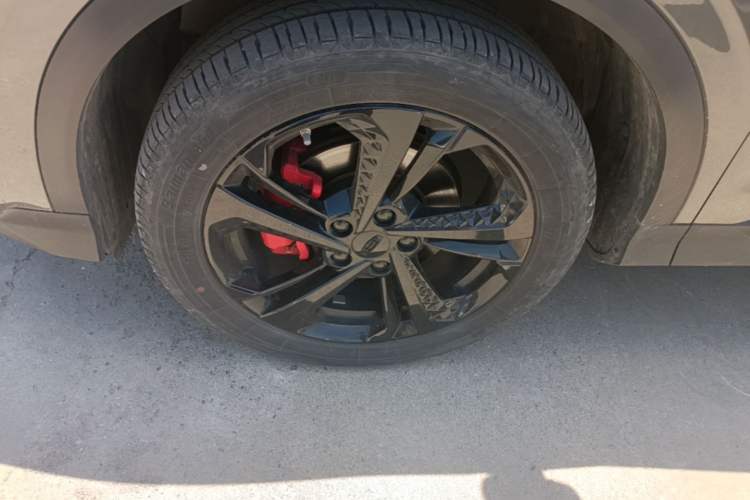 Used Geely Auto Coolray 2022 Bin Yue COOL 1.5TD DCT Hot Engine Edition Left Front Wheel Hub