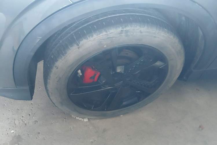 Used Geely Auto Coolray 2022 Bin Yue COOL 1.5TD DCT Ignite Edition Left Front Wheel Hub