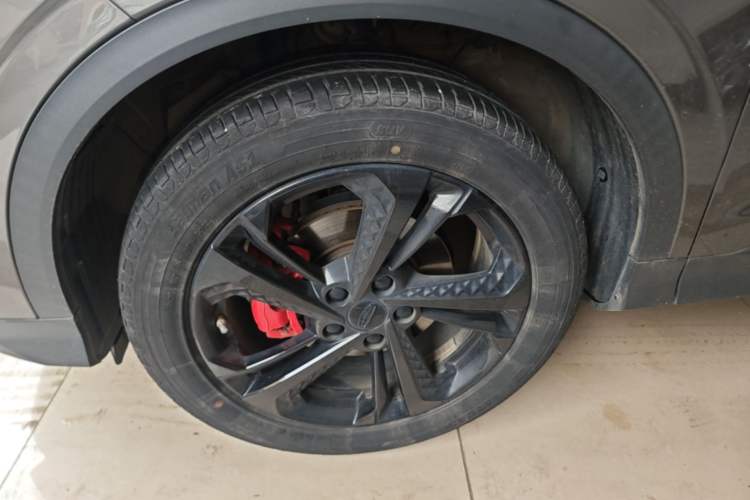 Used Geely Auto Coolray 2022 Bin Yue COOL 1.5TD DCT Hot Engine Edition Left Front Wheel Hub