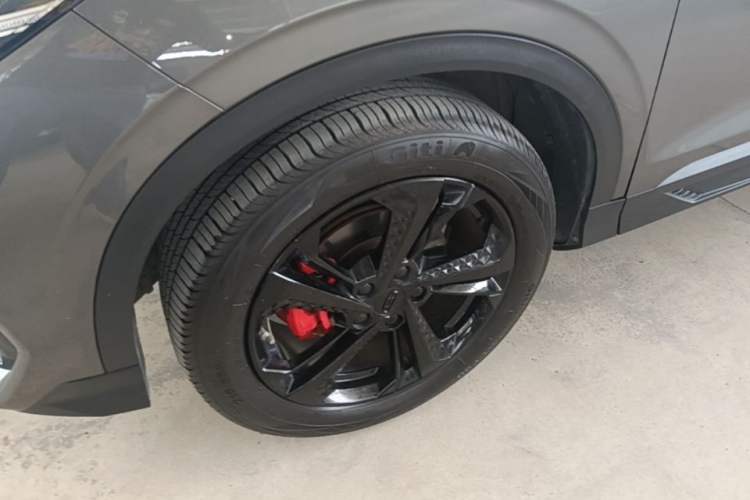 Used Geely Auto Coolray 2022 Bin Yue COOL 1.5TD DCT Hot Engine Edition Left Front Wheel Hub