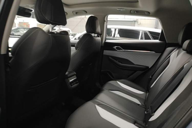 Used Geely Auto Coolray 2022 Bin Yue COOL 1.5TD DCT Ignite Edition Left Rear Seat