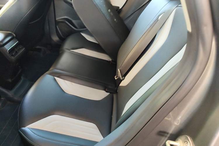 Used Geely Auto Coolray 2022 Bin Yue COOL 1.5TD DCT Ignite Edition Left Rear Seat