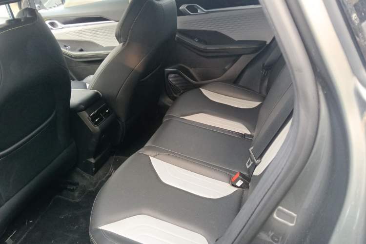 Used Geely Auto Coolray 2022 Bin Yue COOL 1.5TD DCT Ignite Edition Left Rear Seat